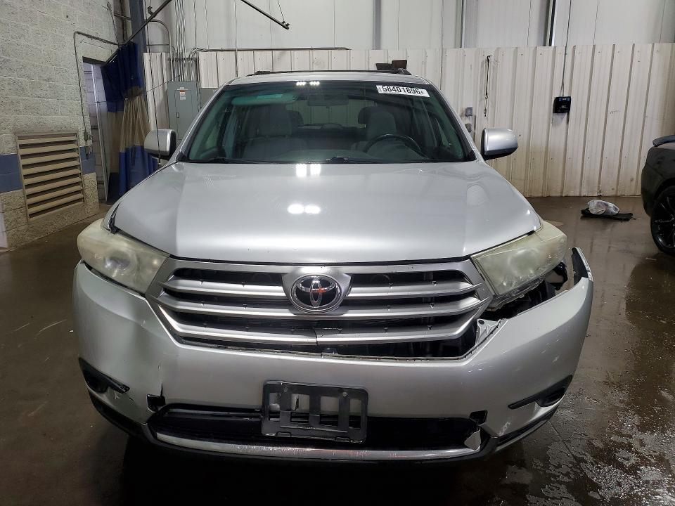 2012 Toyota Highlander VIN 5TDBK3EH4CS157843 COPART salvage auction — FRONT END, Mn - Cert Of Title-Prior Salvage, sold $475 on 2026-07-28 (photo 5)