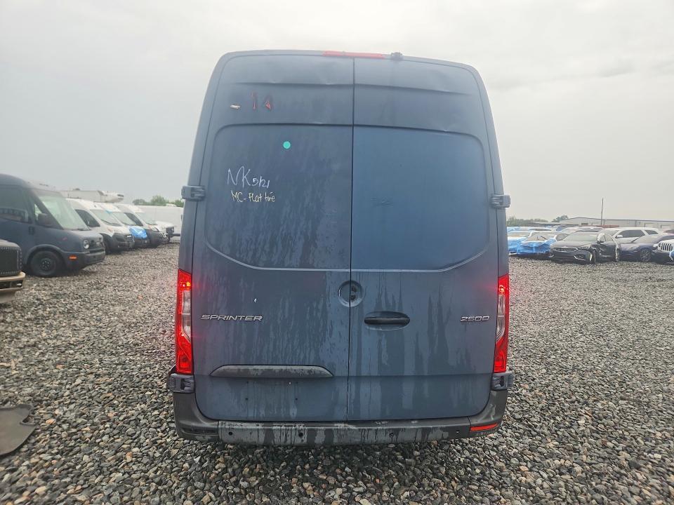 2019 Mercedes-benz Sprinter VIN WD4PF0CD8KP085648 COPART salvage auction — SIDE, Ga - Certificate Of Title, sold $10,600 on 2026-07-30 (photo 6)
