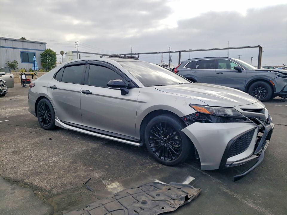 2022 Toyota Camry solara VIN 4T1G31AK4NU039276 COPART salvage auction — REAR END, Ca - Salvage Certificate, sold $11,000 on 2026-07-31 (photo 4)
