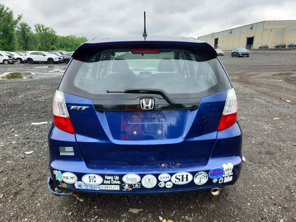 2013 Honda Fit VIN JHMGE8H51DC062461 COPART salvage auction — FRONT END, CT - CERT OF TITLE-SALVAGE, sold $475 on 2026-07-24 (photo 6)