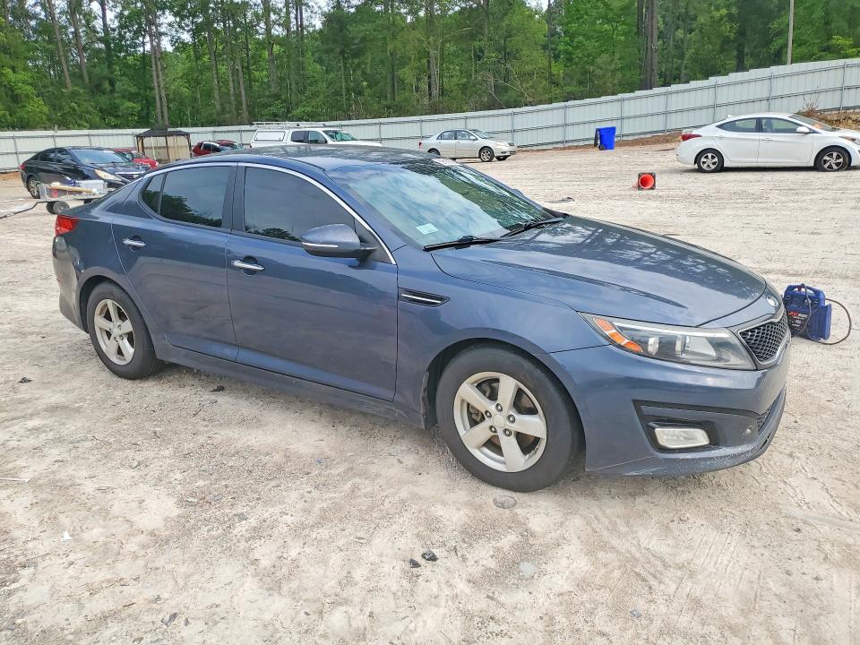 2015 Kia VIN KNAGM4A77F5584735 COPART salvage auction — MINOR DENT/SCRATCHES, Nc - Dealer Only Clean Title, sold $325 on 2026-07-31 (photo 4)