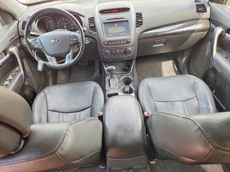 2014 Kia Sorento VIN 5XYKWDA77EG528677 COPART salvage auction — REAR END, Nc - Salvage Certificate Of Title, sold $1,000 on 2026-07-31 (photo 8)