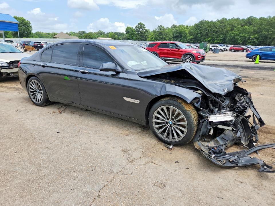 2009 BMW 7er VIN WBAKB835X9CY60814 COPART salvage auction — FRONT END, Ms - Cert Of Title-Salvaged, sold $1,000 on 2026-07-10 (photo 4)