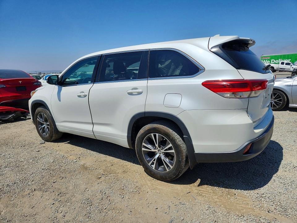 2018 Toyota Highlander VIN 5TDBZRFH1JS819503 COPART salvage auction — FRONT END, Ca - Salvage Certificate, sold $5,900 on 2026-07-14 (photo 2)