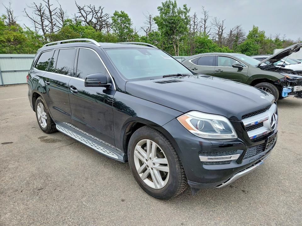 2014 Mercedes-benz Gl-class VIN 4JGDF7CE0EA381488 COPART salvage auction — MINOR DENT/SCRATCHES, Ny - Certificate Of Title, sold $2,100 on 2026-07-08 (photo 4)