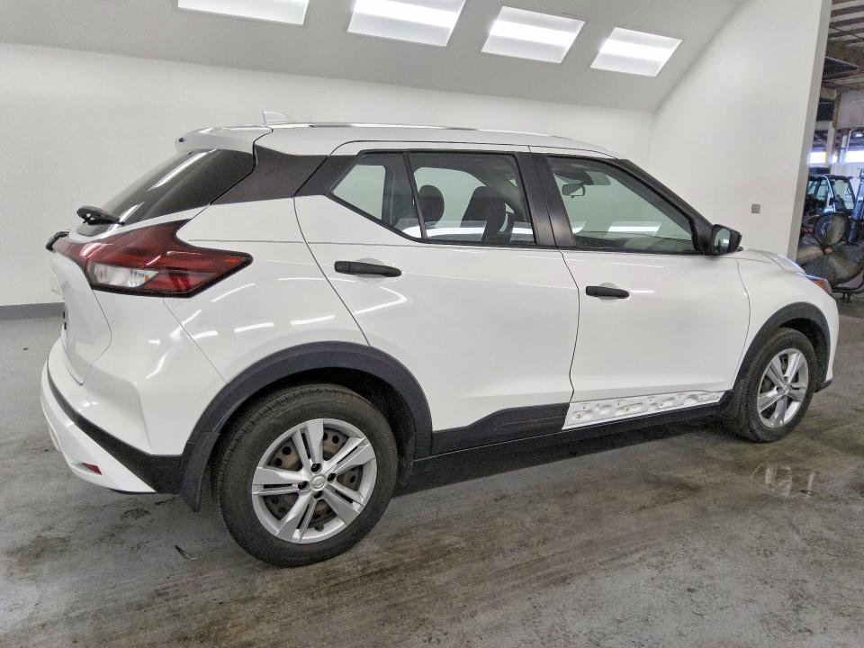2023 Nissan Kicks VIN 3N1CP5BV5PL506244 COPART salvage auction — NORMAL WEAR, Ca - Certificate Of Title, sold $8,400 on 2026-07-09 (photo 3)