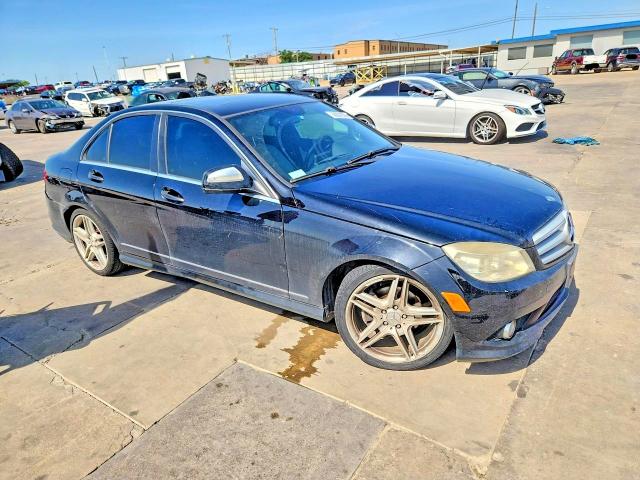 2009 Mercedes-benz C class VIN WDDGF54XX9F220909 COPART salvage auction — REAR END, TX - SALVAGE VEHICLE TITLE, sold $750 on 2026-07-20 (photo 4)