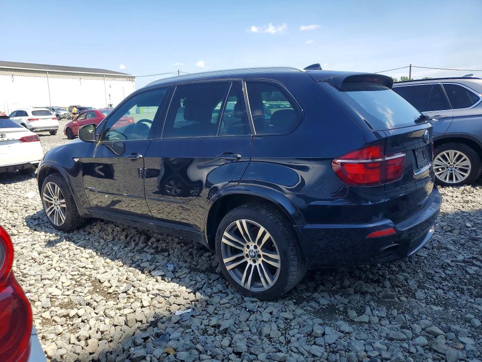 2011 BMW X5 VIN 5UXZV4C55BL409411 COPART salvage auction — NORMAL WEAR, Nj - Certificate Of Title, sold $700 on 2026-07-29 (photo 2)