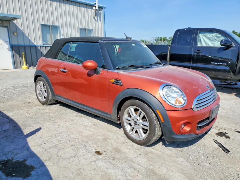 2011 Mini Cooper VIN WMWZN3C51BTZ78328 COPART salvage auction — MECHANICAL, Pa - Non Public Clean Title, sold $375 on 2026-07-31 (photo 4)