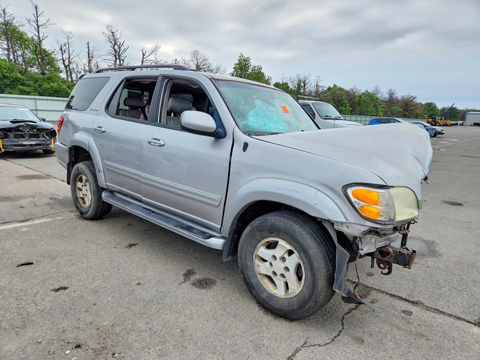 2002 Toyota Sequoia VIN 5TDBT48A82S083245 COPART salvage auction — FRONT END, NY - MV-907A SALVAGE CERTIFICATE, sold $375 on 2026-07-20 (photo 4)