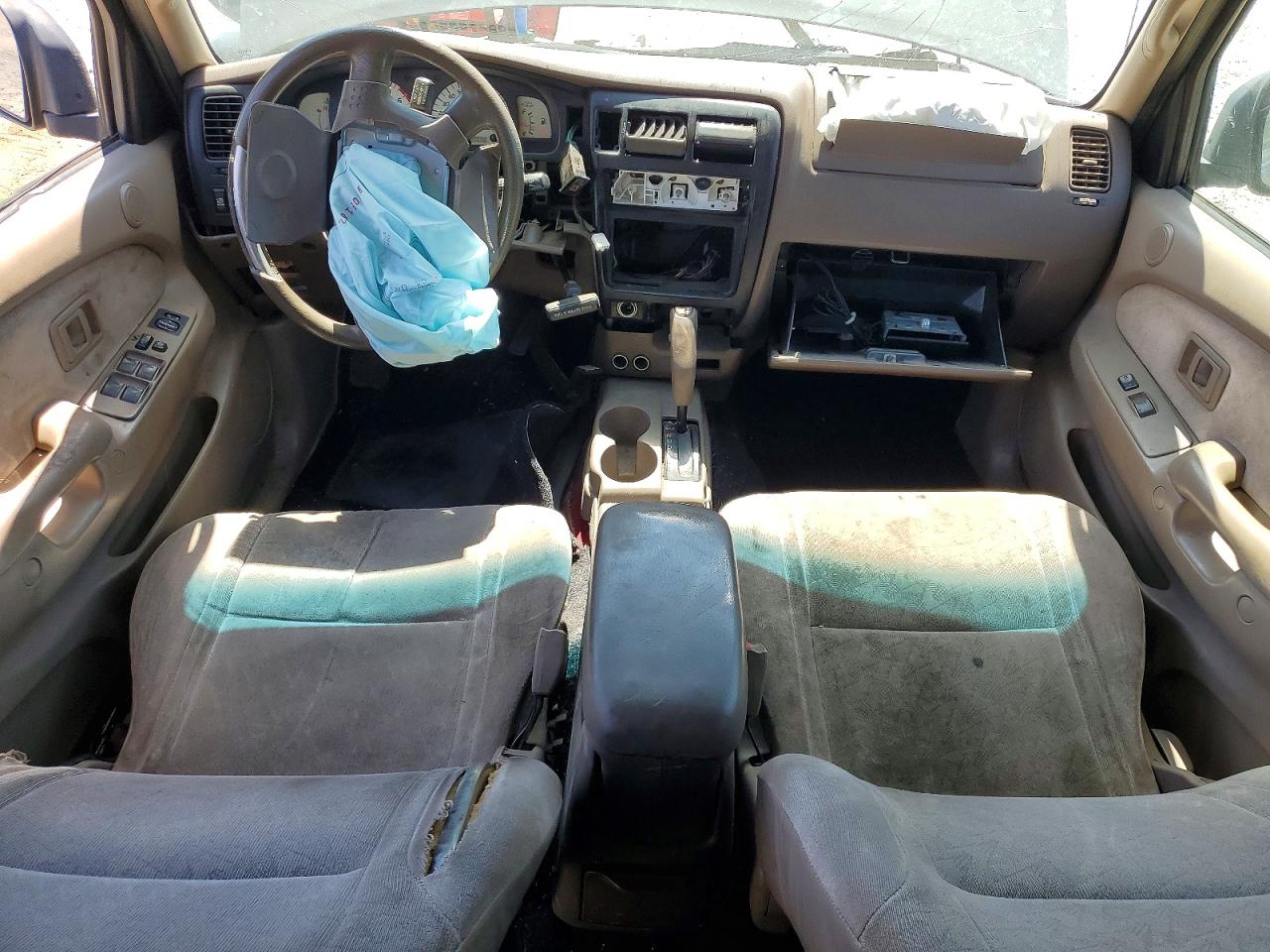 2004 Toyota Tacoma VIN 5TEGN92N14Z427870 COPART salvage auction — Front End, CA - SALVAGE CERTIFICATE, sold $1,050 on 2026-07-10 (photo 8)