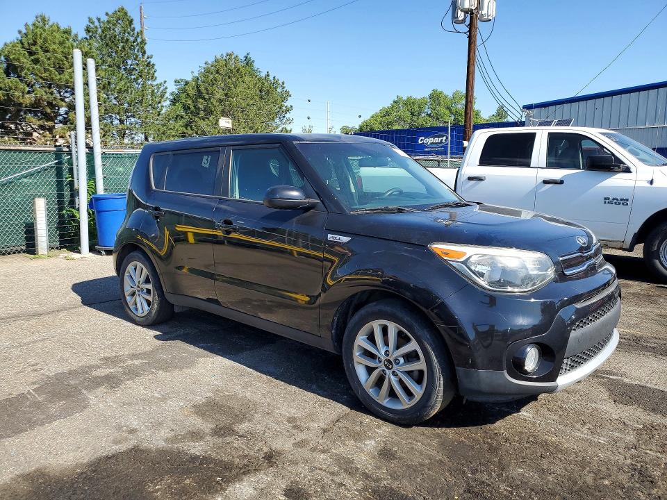 2018 Kia VIN KNDJP3A53J7510881 COPART salvage auction — MINOR DENT/SCRATCHES, Tn - Dis/Dlr/Exp Only Clean Title, sold $1,500 on 2026-07-17 (photo 4)