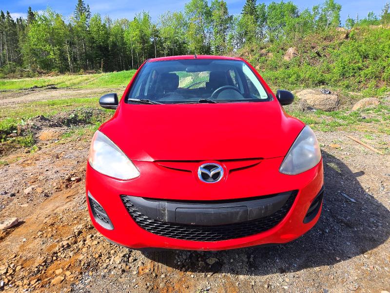 2012 Mazda 2 VIN JM1DE1KY2C0143743 COPART salvage auction — SIDE, Qc - Gravement Accidente, sold $625 on 2026-07-07 (photo 5)