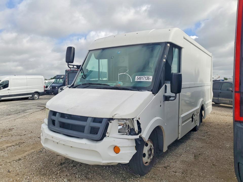 2012 Isuzu Npr VIN JALB4T171C7W00515 COPART salvage auction — ALL OVER, Tx - Certificate Of Title, sold $1,750 on 2026-07-29 (photo 1)