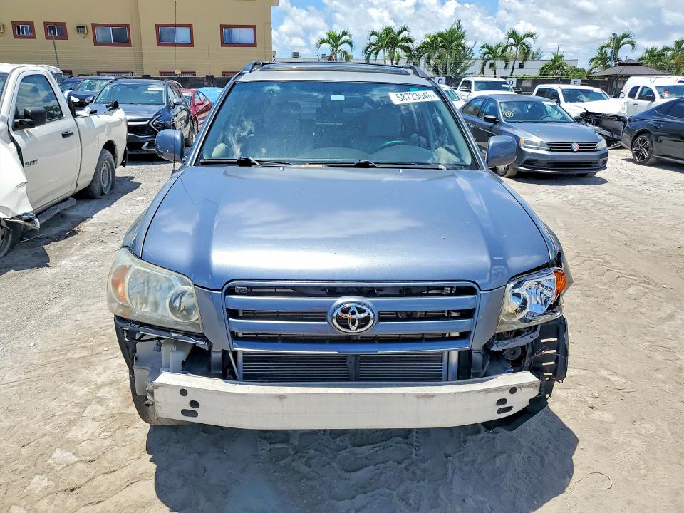2006 Toyota Highlander VIN JTEGD21A560150910 COPART salvage auction — FRONT END, FL - CERT OF TITLE SLVG REBUILDABLE, sold $725 on 2026-07-24 (photo 5)