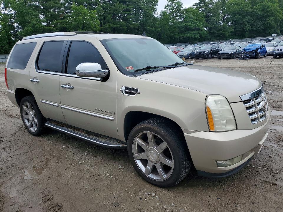 2008 Cadillac Escalade VIN 1GYFK63818R251278 COPART salvage auction — MECHANICAL, Ri - Certificate Of Title, sold $1,100 on 2026-07-30 (photo 4)