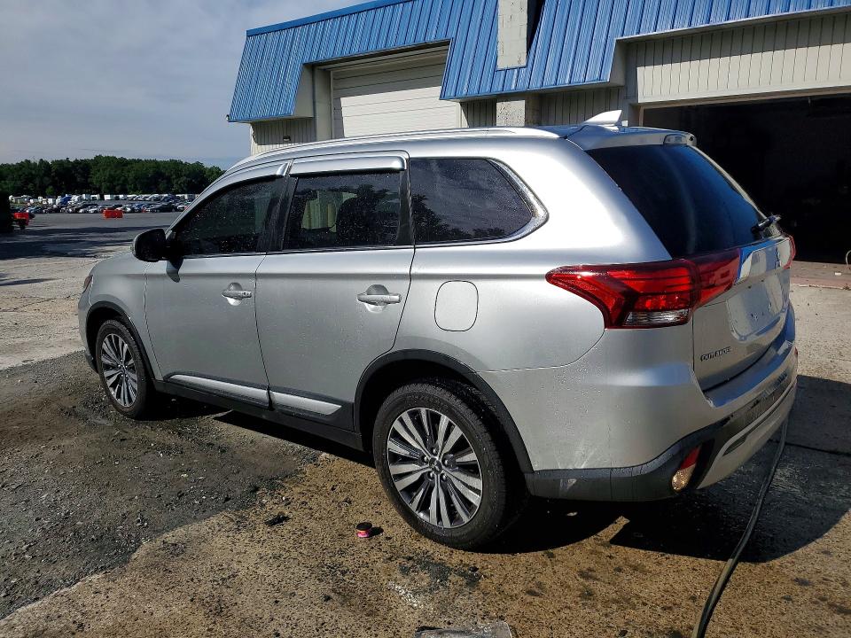 2020 Mitsubishi Outlander VIN JA4AZ3A30LZ043378 COPART salvage auction — MINOR DENT/SCRATCHES, Wv - Certificate Of Title, sold $5,100 on 2026-07-09 (photo 2)