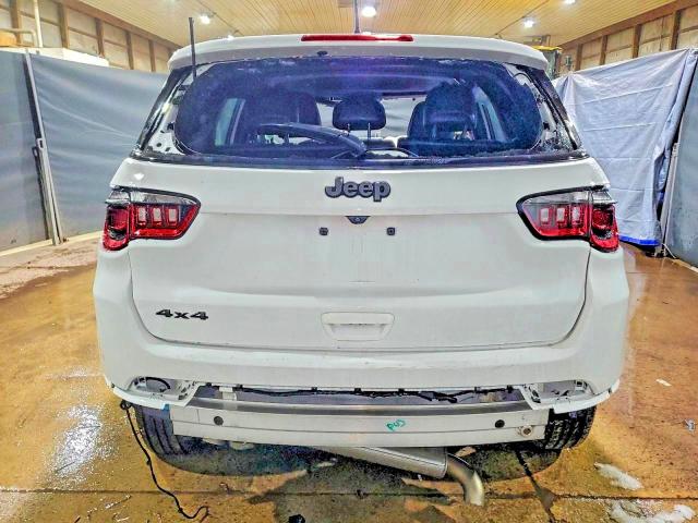 2025 Jeep Compass VIN 3C4NJDBN7ST617713 COPART salvage auction — ROLLOVER, Fl - Cert Of Title Slvg Rebuildable (P), sold $3,691 on 2026-08-07 (photo 6)