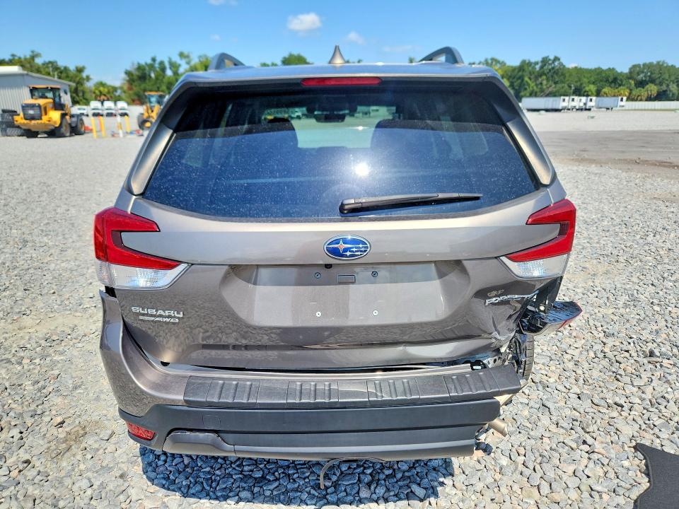 2021 Subaru Forester VIN JF2SKAJC3MH514175 COPART salvage auction — REAR END, Fl - Cert Of Title Slvg Rebuildable, sold $4,400 on 2026-07-27 (photo 6)