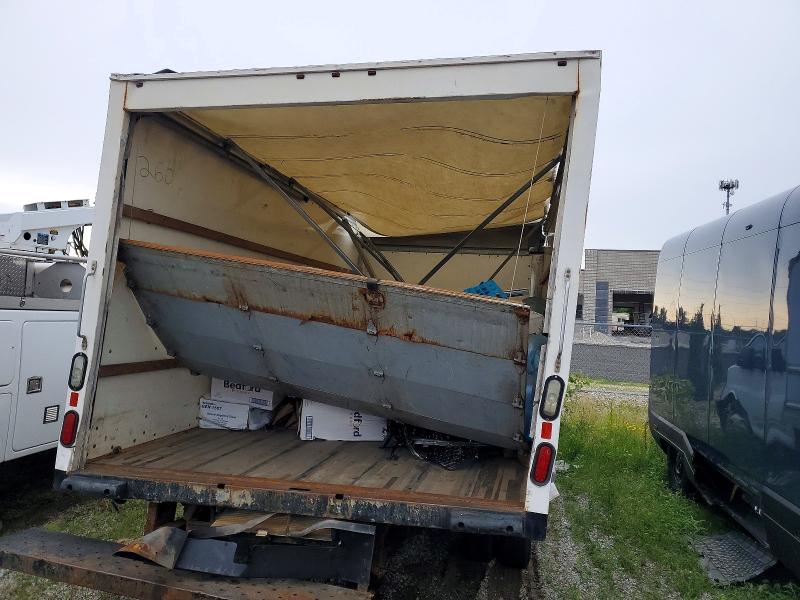 2017 Gmc VIN 7GZ37TCG4HN009319 COPART salvage auction — REAR END, In - Cert Of Title-Salvage Title, sold $300 on 2026-07-22 (photo 6)