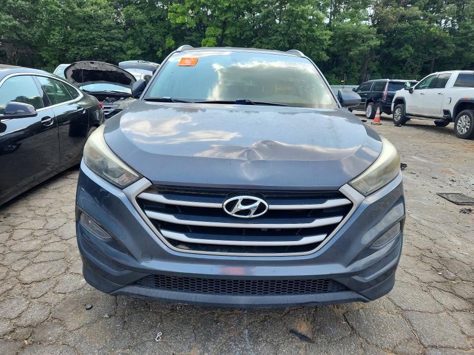 2018 Hyundai VIN KM8J33A46JU663500 COPART salvage auction — MINOR DENT/SCRATCHES, Ms - Certificate Of Title (P), sold $4,700 on 2026-07-27 (photo 5)