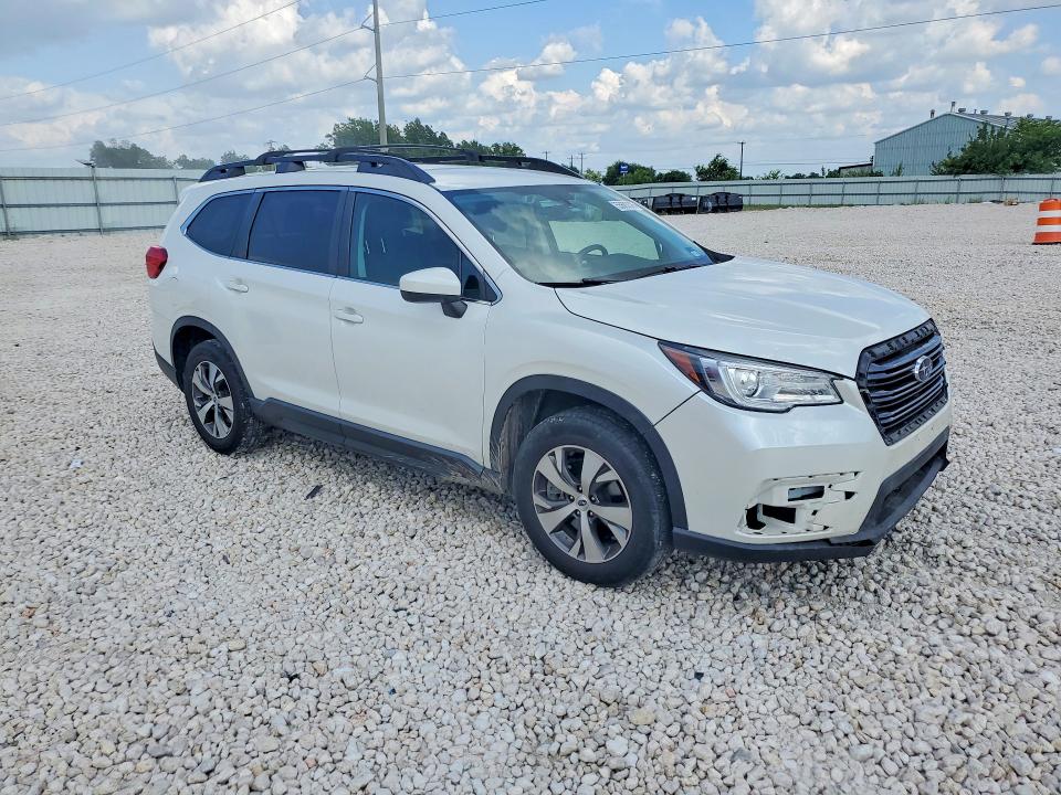 2021 Subaru Ascent VIN 4S4WMAFD7M3457631 COPART salvage auction — FRONT END, Tx - Salvage Vehicle Title, sold $6,200 on 2026-07-09 (photo 4)