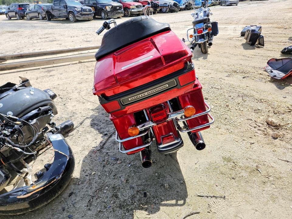 2008 Harley-davidson Flhtcui VIN 1HD1FC4138Y690250 COPART salvage auction — FRONT END, FL - CERT OF TITLE SLVG REBUILDABLE, sold $850 on 2026-07-02 (photo 4)