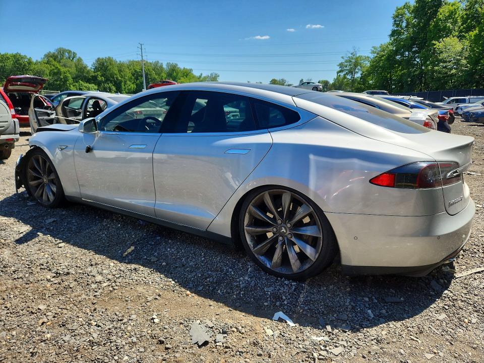 2015 Tesla Model s VIN 5YJSA1E24FF113451 COPART salvage auction — FRONT END, Md - Cert Of Salvage > 75% Damage, sold $1,600 on 2026-07-28 (photo 2)