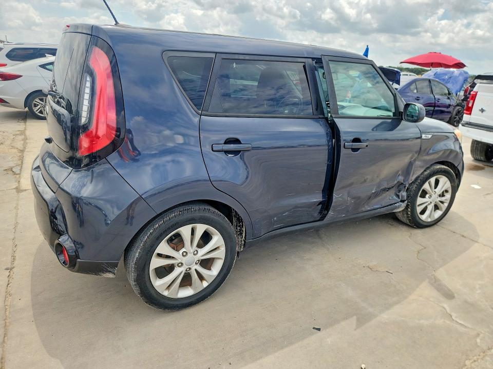 2016 Kia Soul VIN KNDJP3A5XG7336641 COPART salvage auction — SIDE, TX - SALVAGE VEHICLE TITLE, sold $2,150 on 2026-07-30 (photo 3)