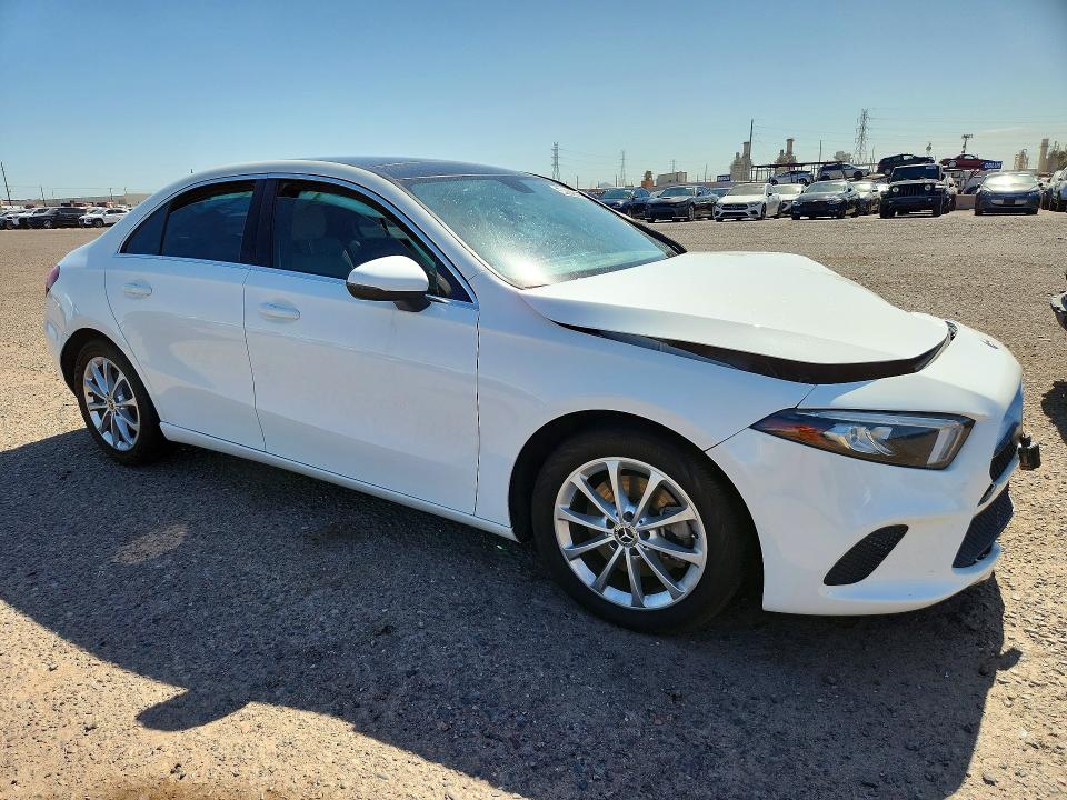 2019 Mercedes-benz A-class VIN WDD3G4EB3KW021506 COPART salvage auction — FRONT END, AZ - CERTIFICATE OF TITLE, sold $3,200 on 2026-08-13 (photo 4)