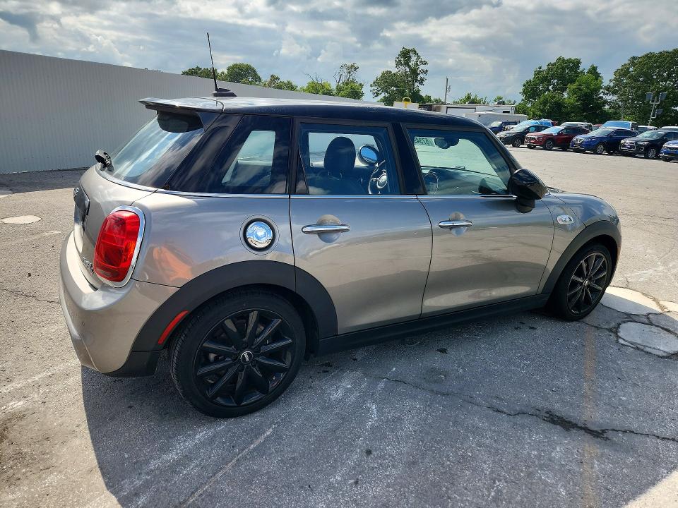 2020 Mini VIN WMWXU9C00L2M52541 COPART salvage auction — WATER/FLOOD, Mo - Junking Certificate, sold $2,650 on 2026-07-08 (photo 3)