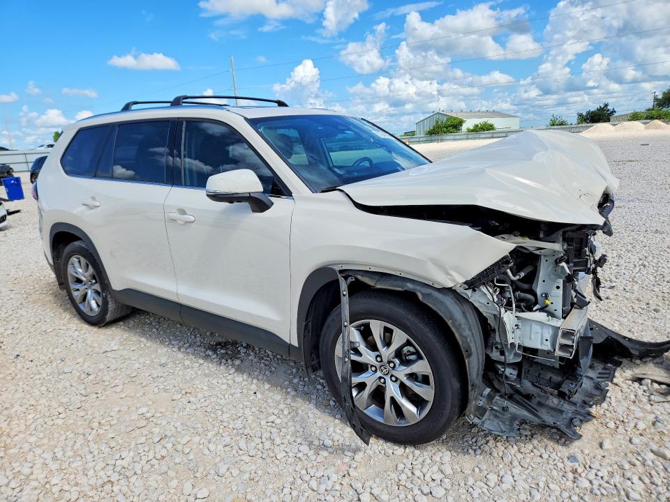 2024 Toyota Highlander VIN 5TDAAAB50RS048088 COPART salvage auction — FRONT END, Tx - Salvage Vehicle Title, sold $12,900 on 2026-07-16 (photo 4)