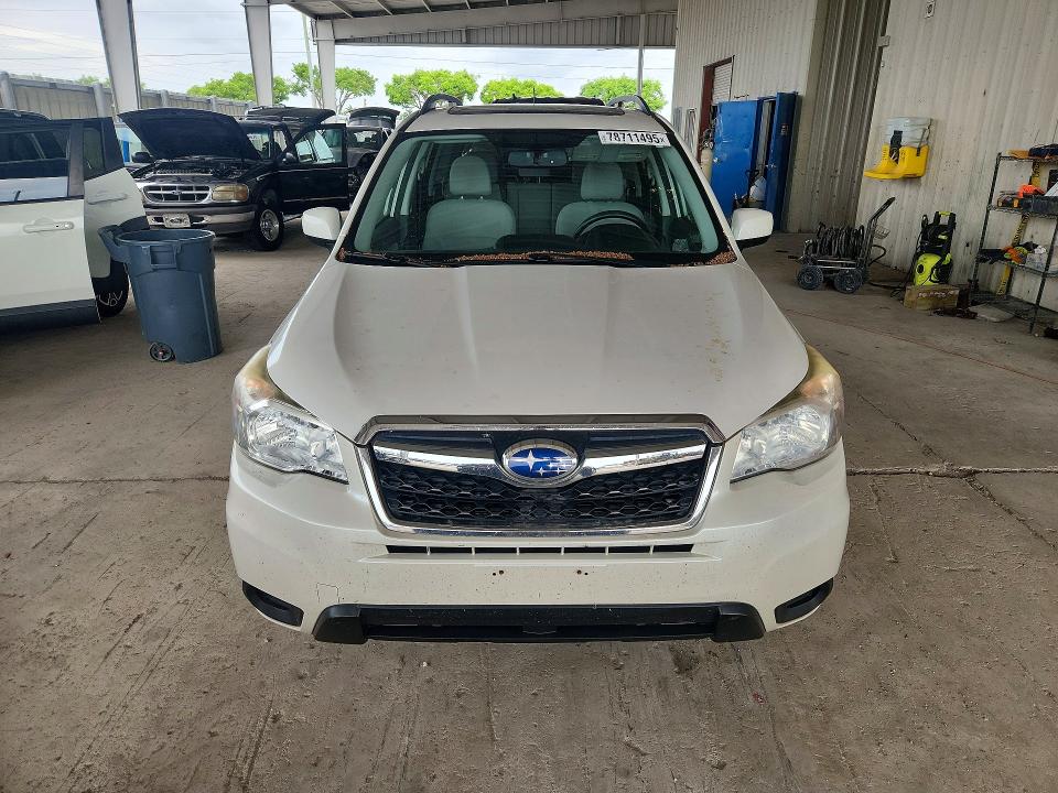 2014 Subaru Forester VIN JF2SJAEC5EH547905 COPART salvage auction — SIDE, Fl - Cert Of Title Slvg Rebuildable, sold $1,300 on 2026-07-27 (photo 5)