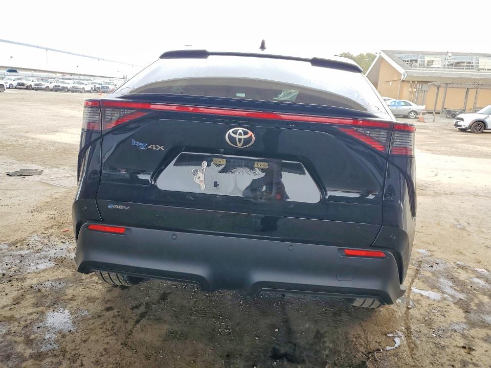 2025 Toyota Bz4x VIN JTMAAAAA3SA067770 COPART salvage auction — SIDE, CA - SALVAGE CERTIFICATE, sold $5,500 on 2026-07-28 (photo 6)