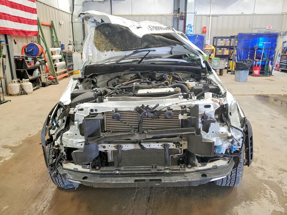 2025 Toyota 4runner VIN JTEVA5BR3S5000894 COPART salvage auction — ROLLOVER, Wy - Cert Of Title-Salvage, sold $5,400 on 2026-07-29 (photo 5)