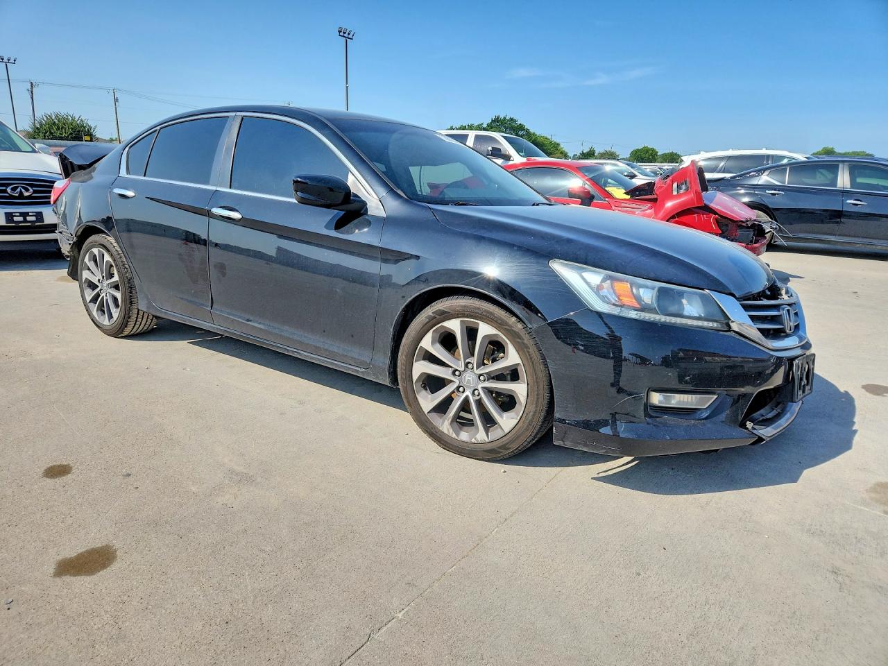 2013 Honda Accord VIN 1HGCR2F56DA283202 COPART salvage auction — Rear End, TX - SALVAGE VEHICLE TITLE, sold $1,100 on 2026-07-09 (photo 4)