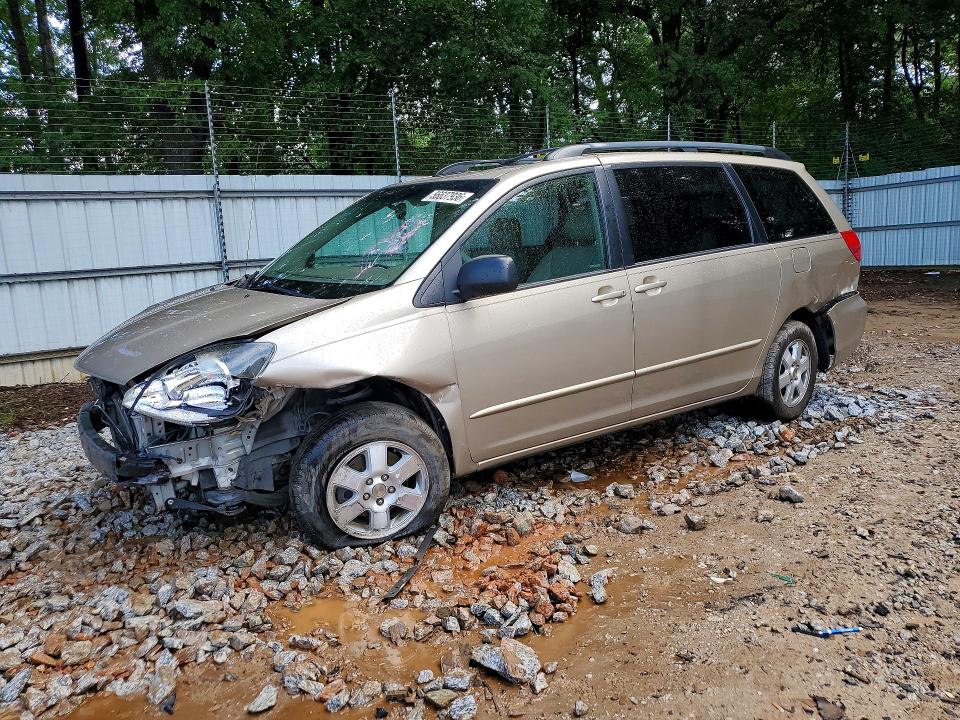 2004 Toyota Sienna VIN 5TDZA23C94S046354 COPART salvage auction — FRONT END, GA - CERT OF TITLE-SALVAGE, sold $875 on 2026-07-24 (photo 1)