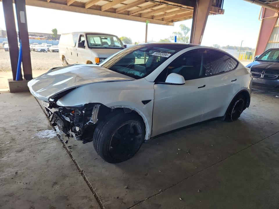 2026 Tesla Model y VIN 7SAYGDEE8TF438574 COPART salvage auction — FRONT END, CA - SALVAGE CERTIFICATE, sold $10,200 on 2026-07-27 (photo 1)