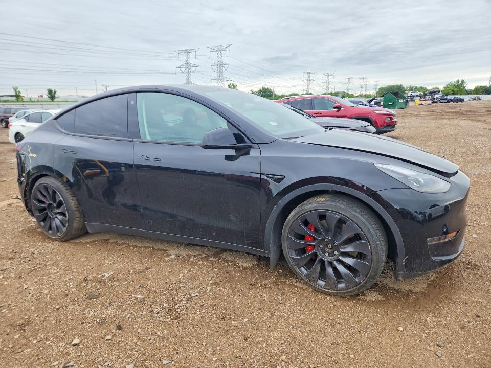 2023 Tesla Model y VIN 7SAYGDEF7PF708666 COPART salvage auction — REAR END, Il - Salvage Certificate, sold $6,000 on 2026-07-28 (photo 4)