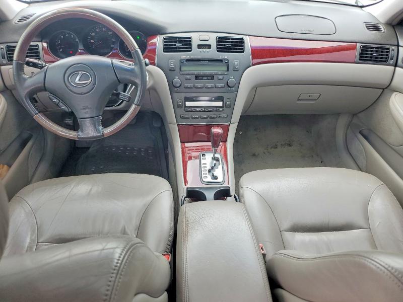 2002 Lexus ES VIN JTHBF30G425023582 COPART salvage auction — REAR END, Tn - Salvage Certificate, sold $375 on 2026-07-08 (photo 8)