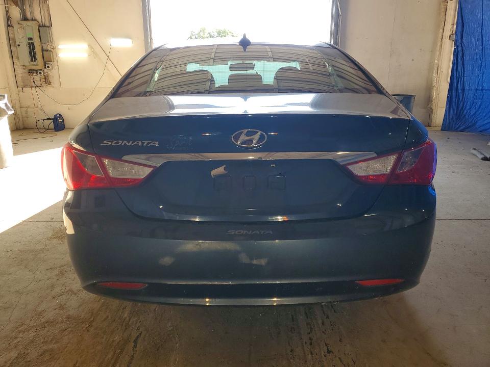 2013 Hyundai Sonata VIN 5NPEB4ACXDH567213 COPART salvage auction — VANDALISM, Ky - Cert Of Title-Salvage, sold $325 on 2026-07-13 (photo 6)