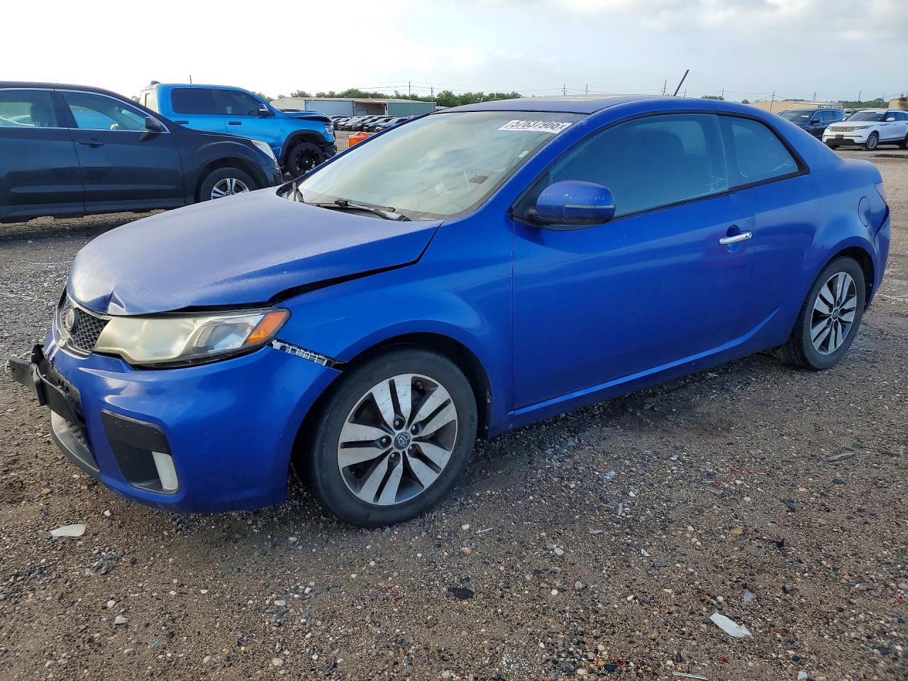 2013 Kia Forte VIN KNAFU6A24D5670660 COPART salvage auction — Front End, TX - SALVAGE VEHICLE TITLE, sold $875 on 2026-07-09 (photo 1)