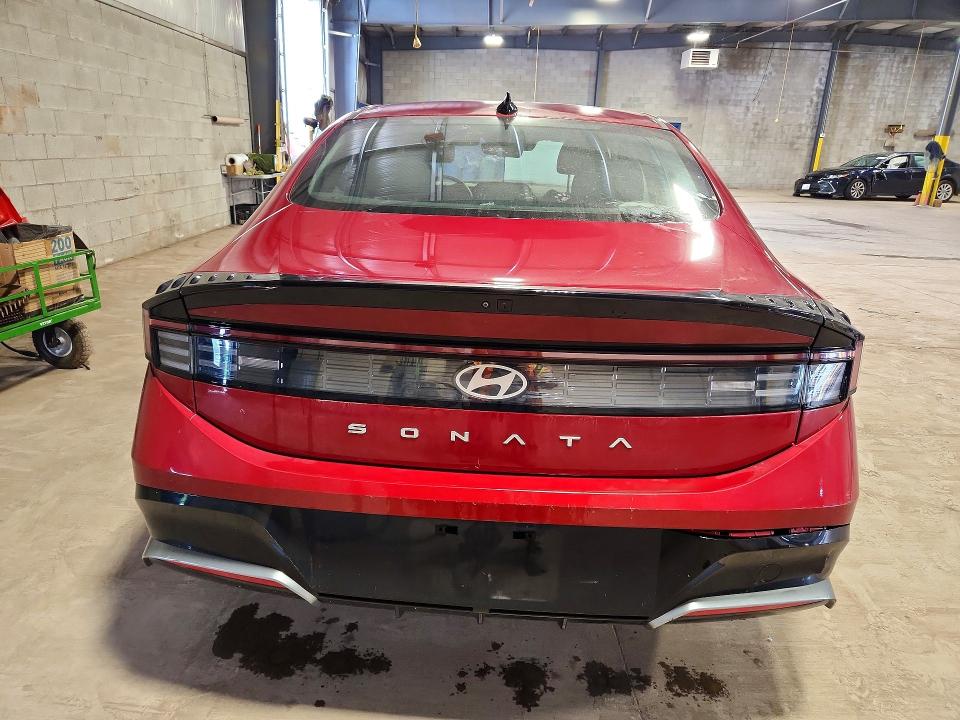2024 Hyundai Sonata VIN KMHL64JA1RA380088 COPART salvage auction — FRONT END, PA - CERT OF TITLE, sold $400 on 2026-07-23 (photo 6)