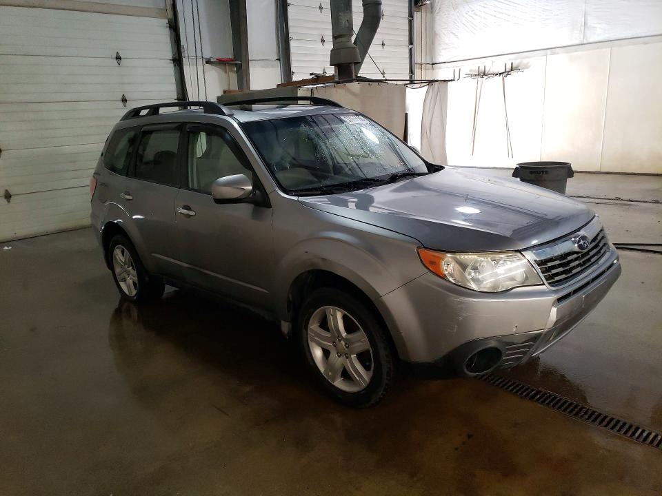 2009 Subaru Forester VIN JF2SH63669H711240 COPART salvage auction — MECHANICAL, Ak - Bill Of Sale- Salvage, sold $125 on 2026-07-07 (photo 4)