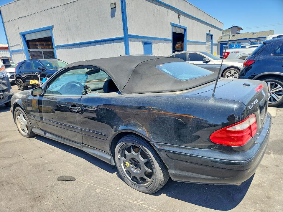 2001 Mercedes-benz Clk-class VIN WDBLK70G11T085295 COPART salvage auction — MINOR DENT/SCRATCHES, NV - LIEN PAPERS, CLEAN TITLE, sold $425 on 2026-07-29 (photo 2)