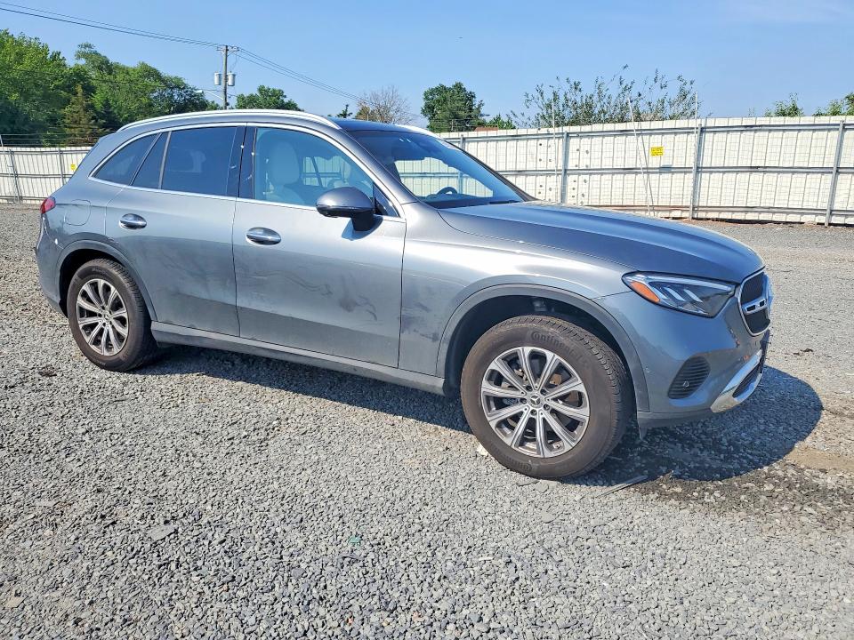 2023 Mercedes-benz VIN W1NKM4HBXPF024008 COPART salvage auction — SIDE, NJ - CERT OF TITLE-SALVAGE (P), sold $24,100 on 2026-07-10 (photo 4)