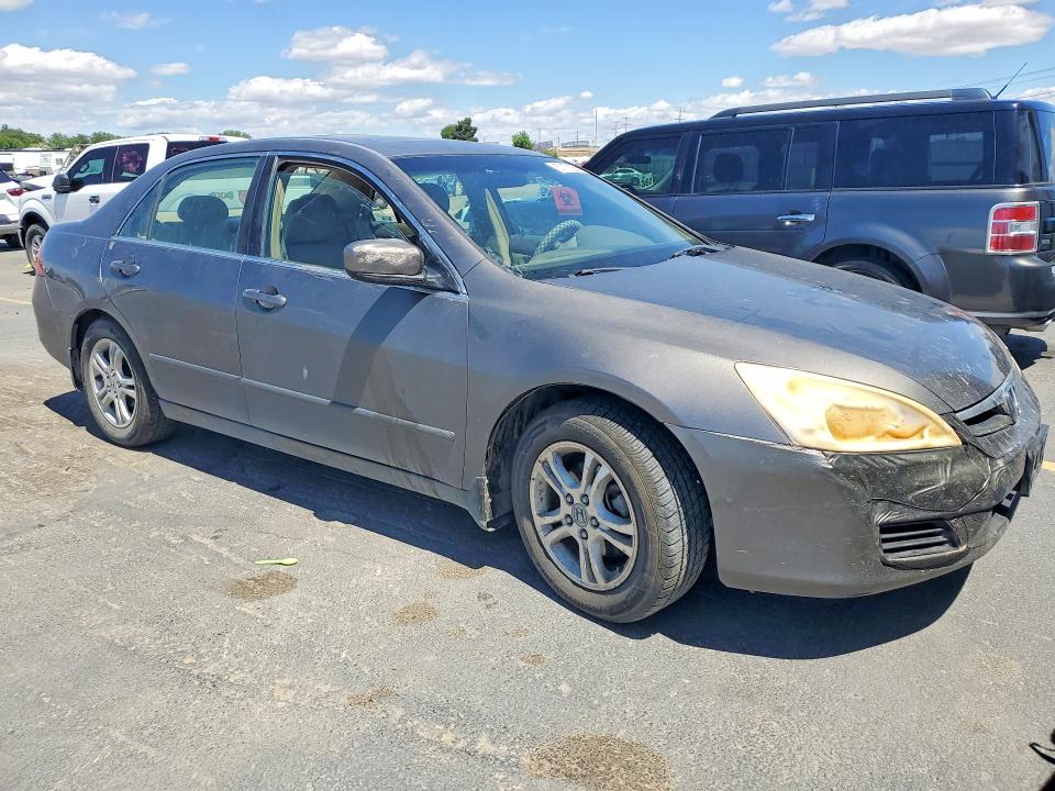 2007 Honda Accord VIN 1HGCM56857A089081 COPART salvage auction — BURN, Id - Salvage Certificate Of Title, sold $950 on 2026-07-09 (photo 4)