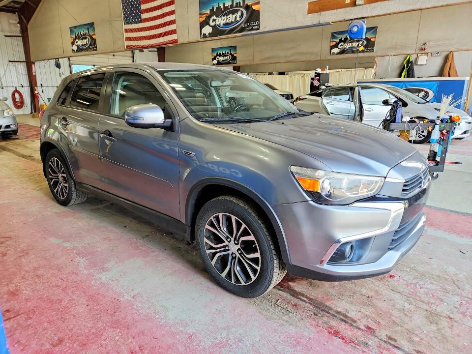 2017 Mitsubishi Outlander VIN JA4AR3AU2HZ006980 COPART salvage auction — MINOR DENT/SCRATCHES, Pa - Cert Of Title, sold $3,700 on 2026-07-27 (photo 4)