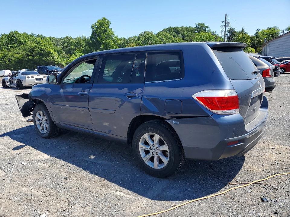 2011 Toyota Highlander VIN 5TDBK3EH5BS069253 COPART salvage auction — ALL OVER, PA - CERTIFICATE OF SALVAGE, sold $3,000 on 2026-07-16 (photo 2)