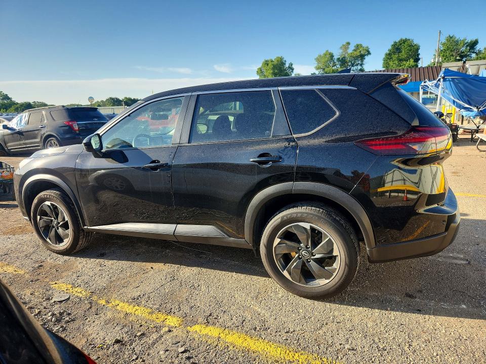 2024 Nissan Rogue VIN JN8BT3BA7RW350652 COPART salvage auction — HAIL, Ks - Cert Of Title-Salvage, sold $9,300 on 2026-07-15 (photo 2)